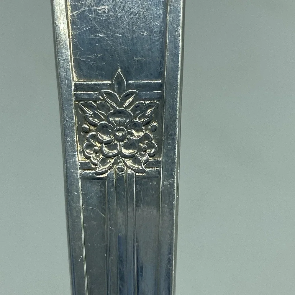 Oneida Silver Rose 5 O'Clock Tea Spoon Silverplate Flatware Spoon 1940 Antique